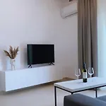 Nikoleta *